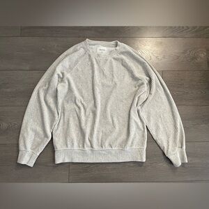 Aritzia Wilfred oversized sweater medium shirt long sleeve Babaton tna